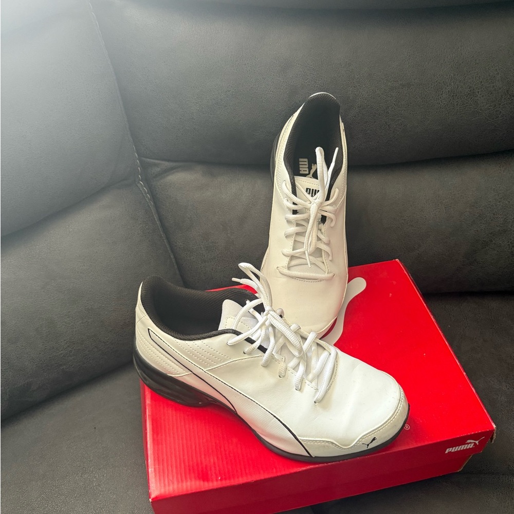 Puma White and Black Low-Profile Athletic Shoes